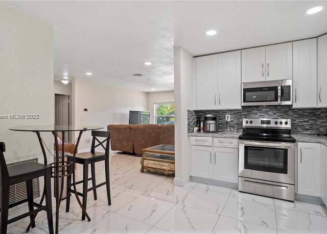 Property at 19458 NW 28th Pl #19458, Miami Gardens, FL 33056, 3 beds, 2 baths