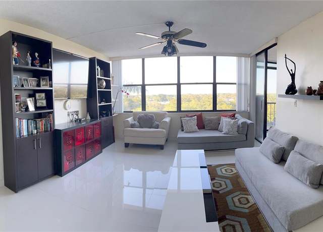Property at Undisclosed address, Weston, FL 33326, 1 bed, 2 baths