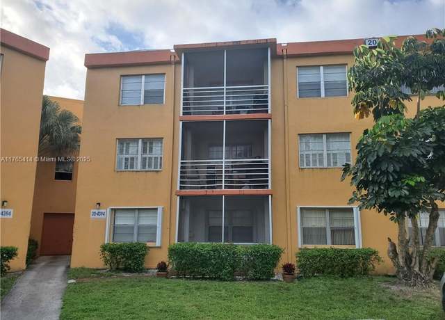 Property at 4394 NW 9th Ave Unit 20-3H, Deerfield Beach, FL 33064, 2 beds, 2 baths