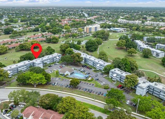 Property at 8421 Lagos De Campo Blvd Unit 306T, Tamarac, FL 33321, 1 bed, 1.5 baths
