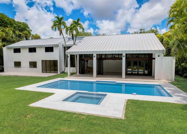 Property at 8530 SW 121st St, Miami, FL 33156, 3 beds, 3 baths