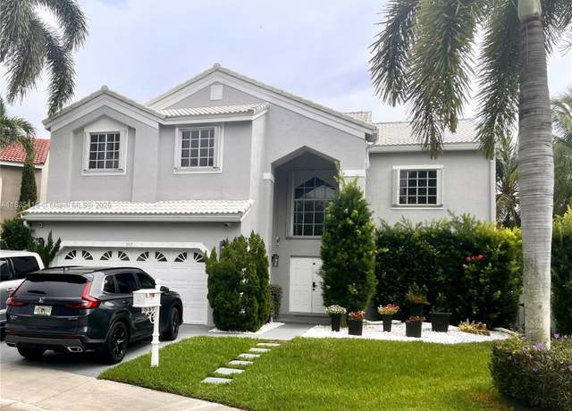 Property at 547 Cascade Falls Dr, Weston, FL 33327, 4 beds, 2.5 baths