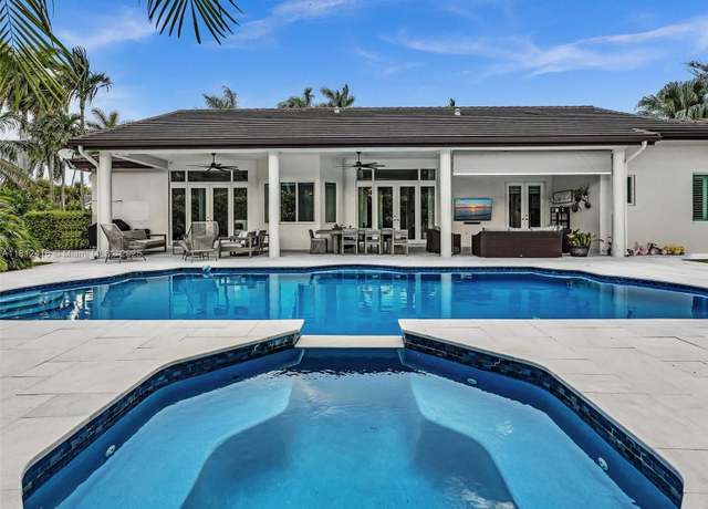Property at 7448 SW 120th Ct, Miami, FL 33183, 4 beds, 3 baths