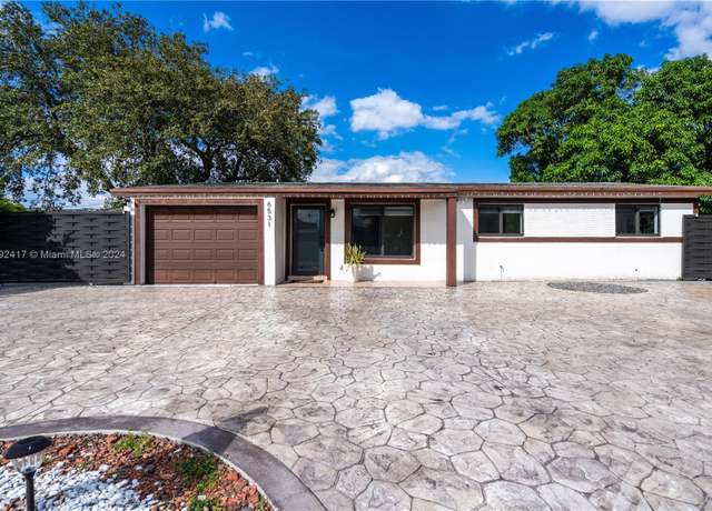 Property at 6531 Lincoln St, Hollywood, FL 33024, 4 beds, 2 baths