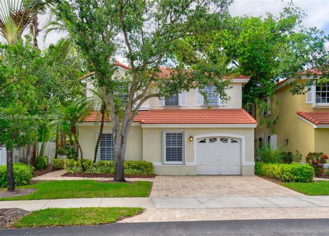 Property at 911 Garnet Cir, Weston, FL 33326, 3 beds, 2.5 baths