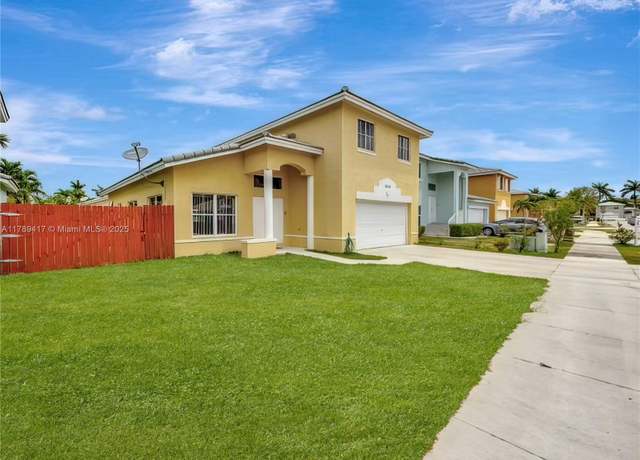 Property at 12113 SW 249th St, Homestead, FL 33032, 4 beds, 2.5 baths