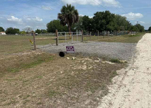 Property at 560 N Granja St, Clewiston, FL 33440