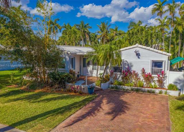 Property at 955 Van Buren St, Hollywood, FL 33019, 3 beds, 2 baths