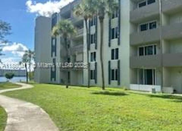 Property at 10000 NW 80th Ct #2126, Hialeah Gardens, FL 33016, 2 beds, 2 baths