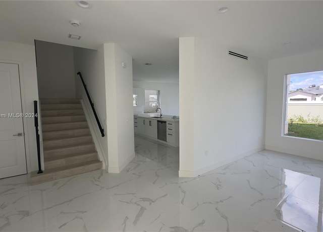 Property at 3523 Forest View Cir, Dania Beach, FL 33312, 5 beds, 4.5 baths