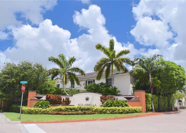 Property at 17347 NW 7th Ave #907, Miami Gardens, FL 33169, 2 beds, 2.5 baths