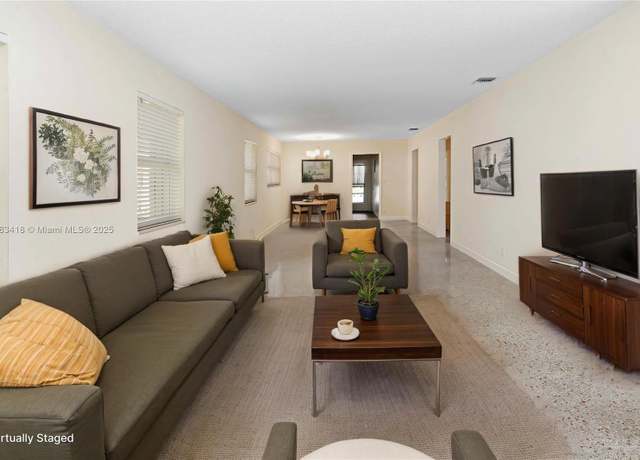 Property at 1643 Jefferson St, Hollywood, FL 33020, 2 beds, 2 baths