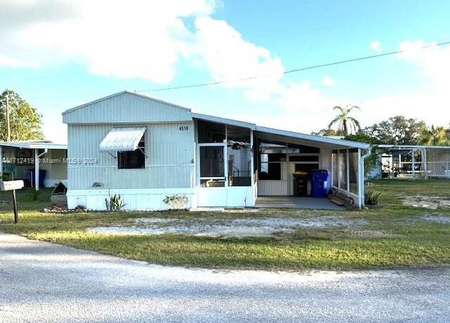 Property at 4510 Welcome Dr, Sebring, FL 33870, 2 beds, 2 baths
