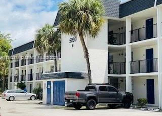 Property at 5100 SW 64th Ave #101, Davie, FL 33314, 2 beds, 2 baths