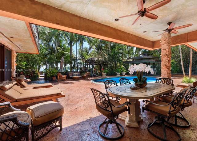 Property at 5725 N Bayshore Dr, Miami, FL 33137, 4 beds, 4 baths