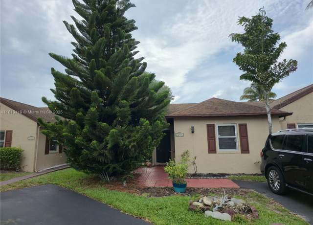 Property at 22374 SW 57th Cir, Boca Raton, FL 33428, 3 beds, 2 baths