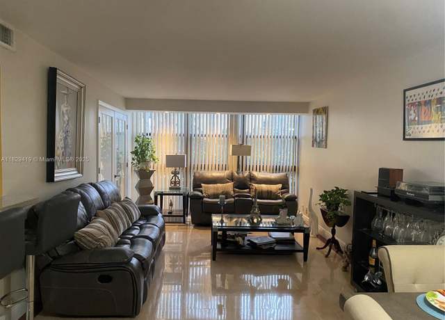 Property at 200 NE Leslie Dr #225, Hallandale Beach, FL 33009, 2 beds, 2 baths