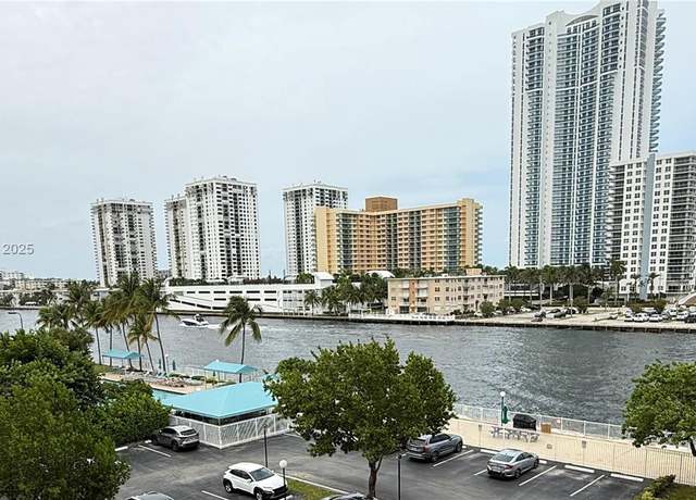 Property at 800 Parkview Dr #519, Hallandale Beach, FL 33009, 2 beds, 2 baths