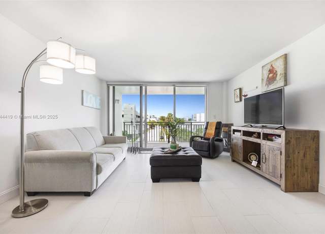 Property at 9500 W Bay Harbor Dr Unit 4F, Bay Harbor Islands, FL 33154, 1 bed, 1.5 baths