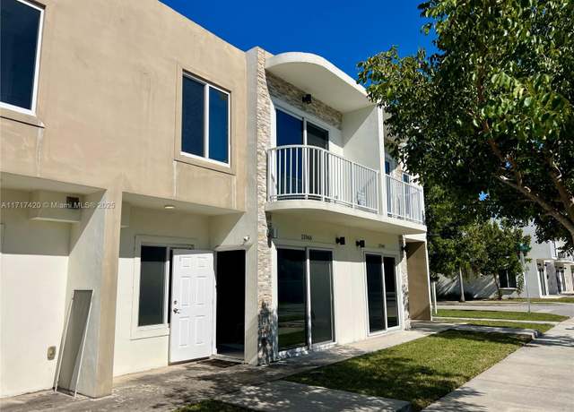 Property at 13966 SW 259th Way, Homestead, FL 33032, 4 beds, 3.5 baths