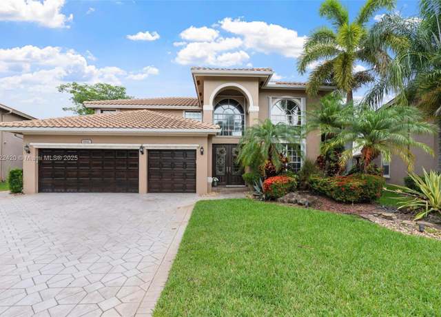 Property at 5920 NW 54th Cir, Coral Springs, FL 33067, 4 beds, 3.5 baths