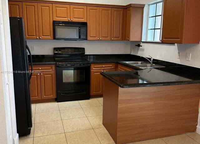 Property at 2589 NE 4th St #205, Homestead, FL 33033, 2 beds, 2 baths