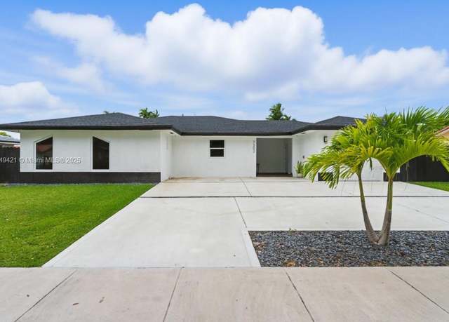 Property at 7302 SW 140th Ct, Miami, FL 33183, 4 beds, 2 baths