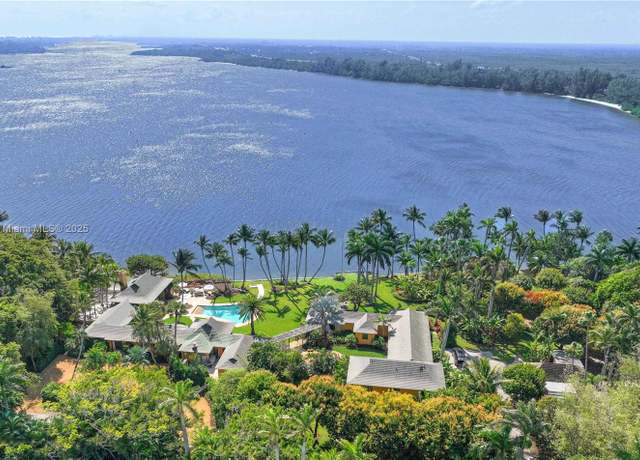 Property at 6 Riverview Rd, Jupiter Island, FL 33455, 7 beds, 6 baths
