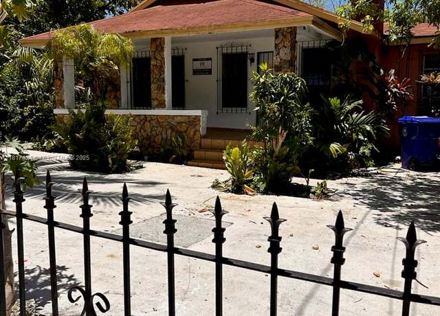 Property at 1262 SW 4th St, Miami, FL 33135, 3 beds, 2 baths