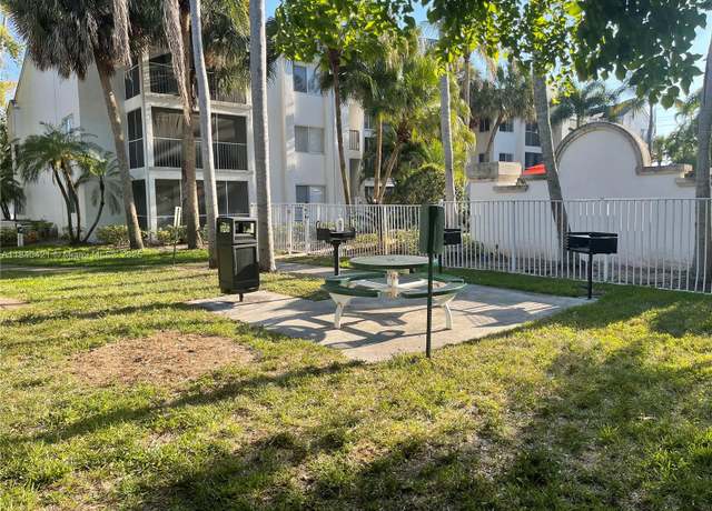 Property at 5740 Rock Island Rd #280, Tamarac, FL 33319, 1 bed, 1 bath