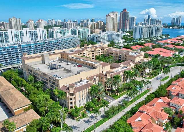 Property at 3001 NE 185th St #114, Aventura, FL 33180, 2 beds, 2 baths