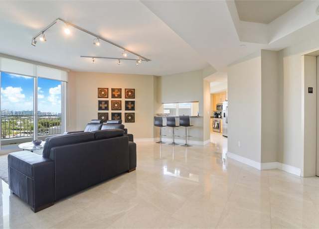 Property at 9751 E Bay Harbor Dr Unit 8D +Boat Slip, Bay Harbor Islands, FL 33154, 3 beds, 2.5 baths