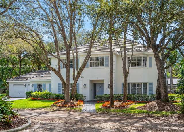 Property at 7297 SW 146th St Cir, Palmetto Bay, FL 33158, 6 beds, 4.5 baths