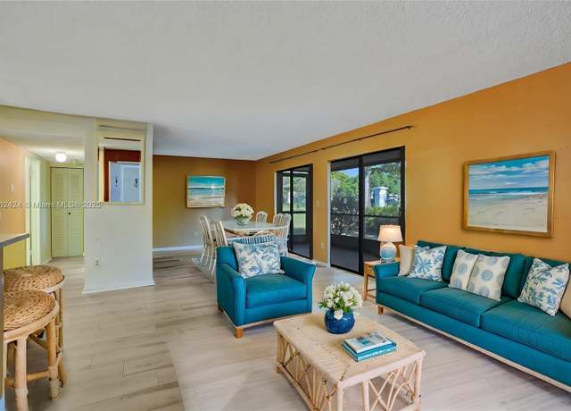 Property at 7154 Ashmont Cir #102, Tamarac, FL 33321, 2 beds, 2 baths