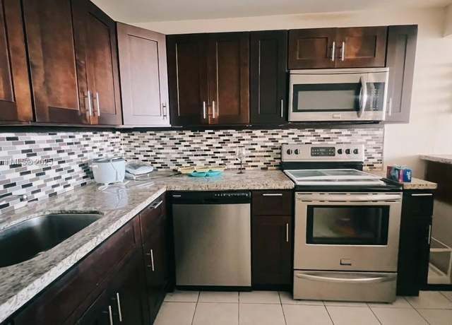 Property at 2025 NE 164th St #506, North Miami Beach, FL 33162, 1 bed, 1.5 baths