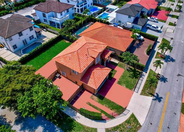 Property at 5972 SW 163rd Pl, Miami, FL 33193, 4 beds, 2.5 baths