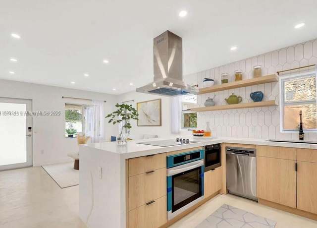 Property at 545 NW 47th St, Miami, FL 33127, 3 beds, 3 baths