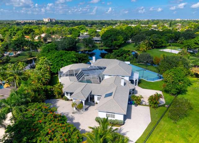 Property at 4010 NW 100th Ave, Coral Springs, FL 33065, 9 beds, 10.5 baths