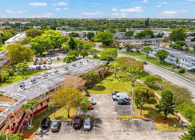 Property at 20311 NE 2nd Ave #15, Miami, FL 33179, 1 bed, 1 bath