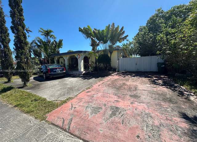 Property at 11836 SW 203rd Ter, Miami, FL 33177, 6 beds, 3 baths