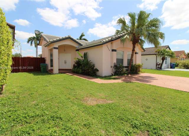 Property at 6049 SW 128th Ct, Miami, FL 33183, 3 beds, 2 baths