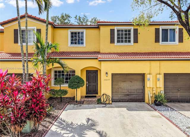 Property at 10219 SW 18th Ct #10219, Miramar, FL 33025, 3 beds, 2.5 baths