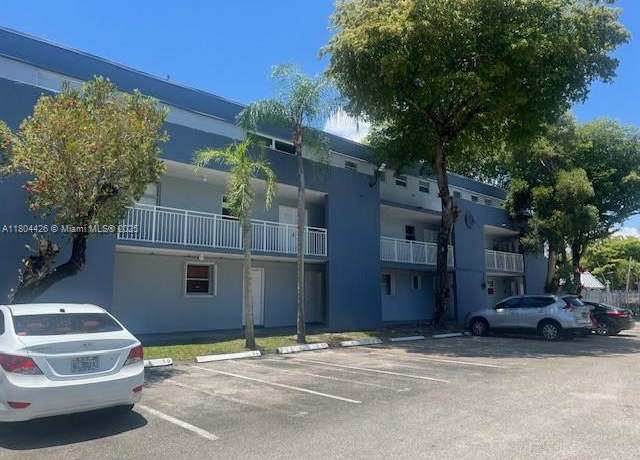 Property at 9351 Fontainebleau Blvd Unit B122, Miami, FL 33172, 1 bed, 1.5 baths