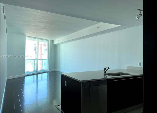 Property at 1900 N Bayshore Dr #4708, Miami, FL 33132, 1 bed, 1 bath