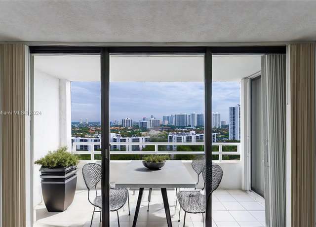 Property at 20225 NE 34th Ct #1711, Aventura, FL 33180, 2 beds, 2 baths