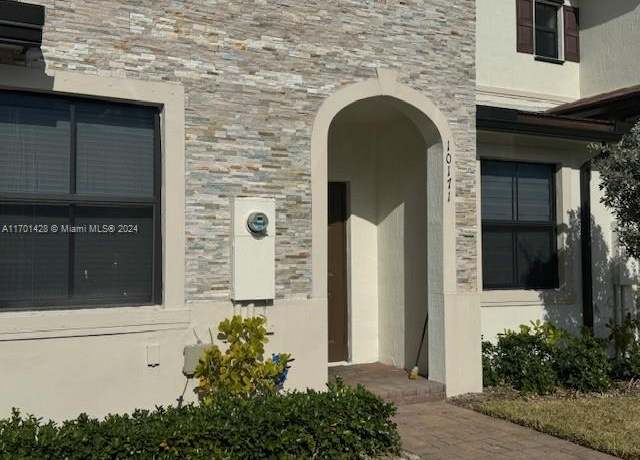 Property at 10171 SW 228th Ter #10171, Miami, FL 33190, 3 beds, 2.5 baths