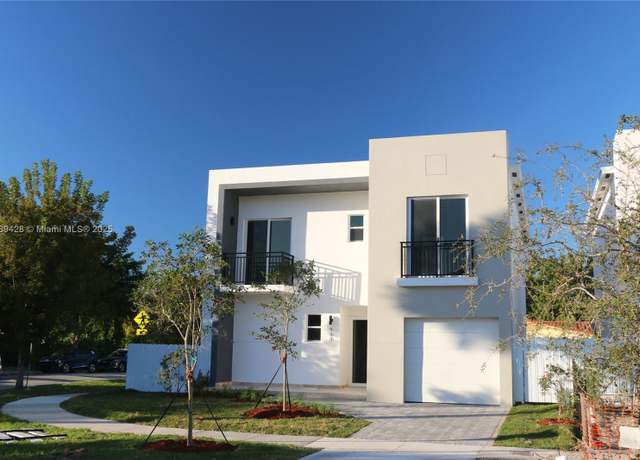 Property at 900 SW 24th Rd, Miami, FL 33129, 4 beds, 4 baths