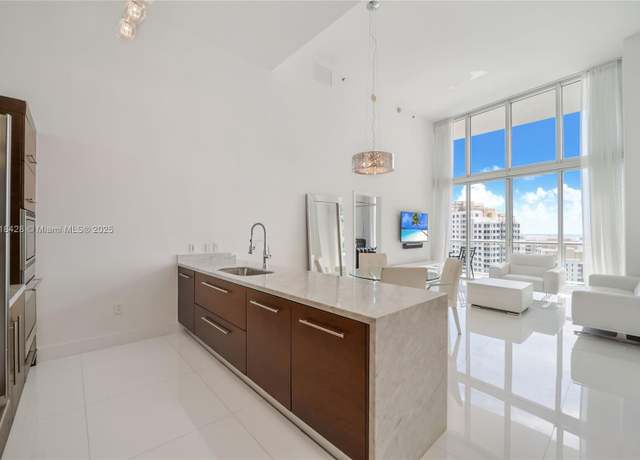 Property at 475 Brickell Ave #2807, Miami, FL 33131, 2 beds, 2 baths