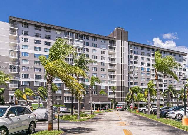 Property at Undisclosed address, Hollywood, FL 33021, 2 beds, 2 baths