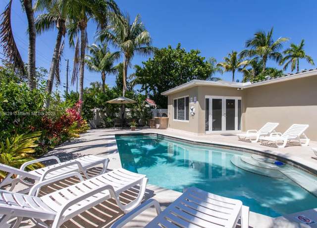 Property at 1120 N 13th Ter, Hollywood, FL 33019, 4 beds, 2 baths